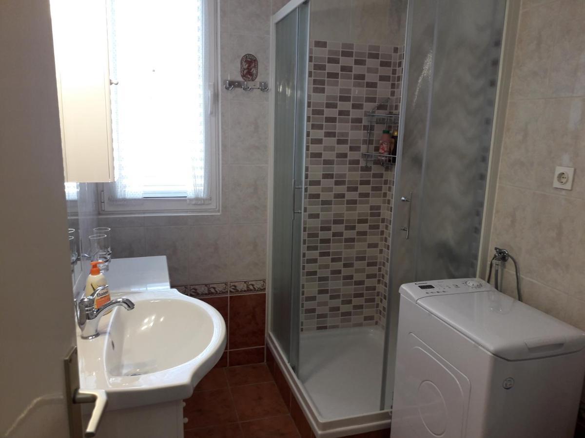 J&r Babara Apartman