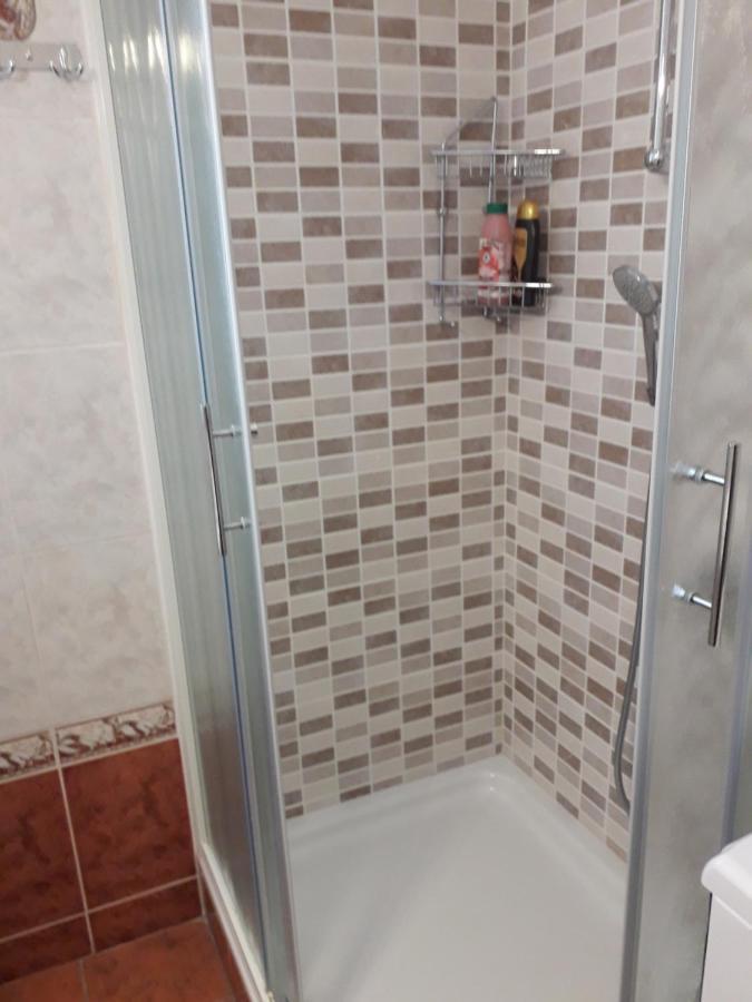 J&r Babara Apartman
