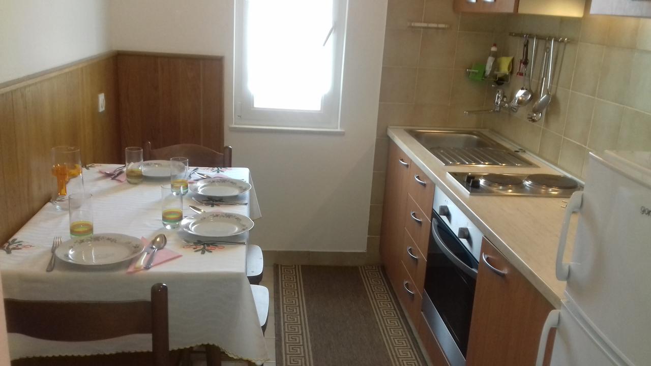 Apartman J&r Babara *