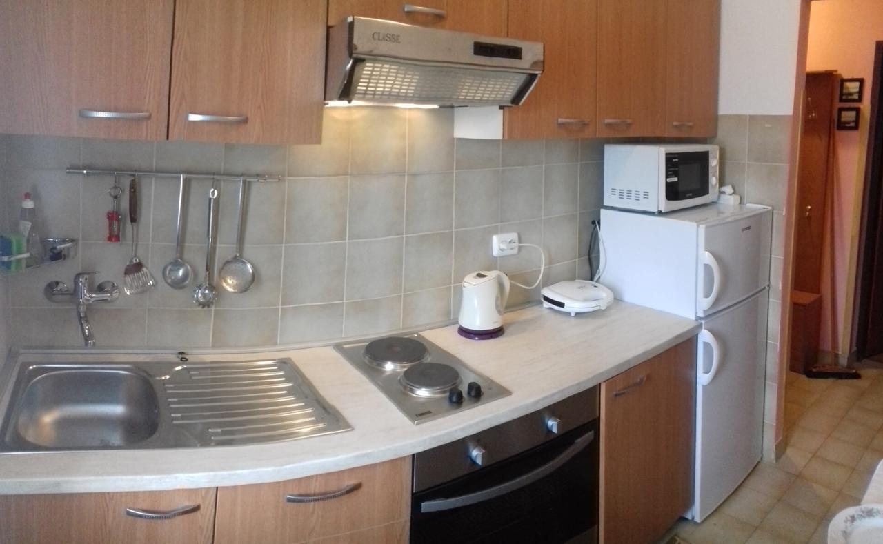 J&r Babara Apartman