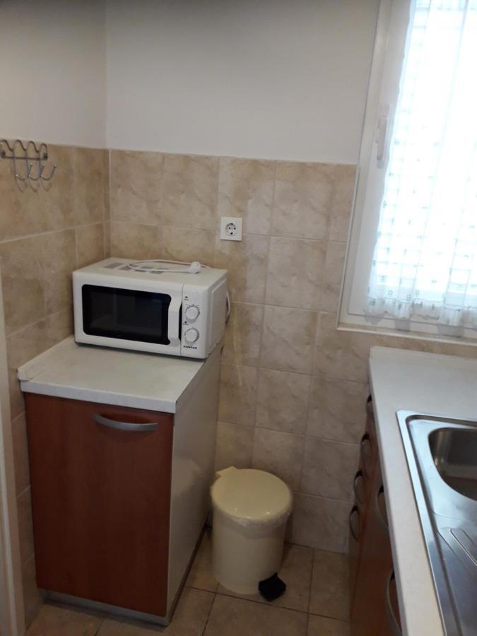 J&r Babara Apartman *